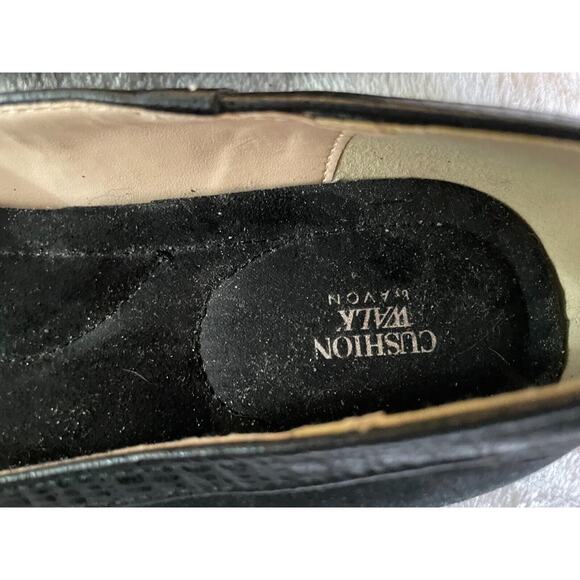 Womens Cushion Walk Almond Toe Flats by Avon Black Size 7 Rhinestones - Picture 8 of 9